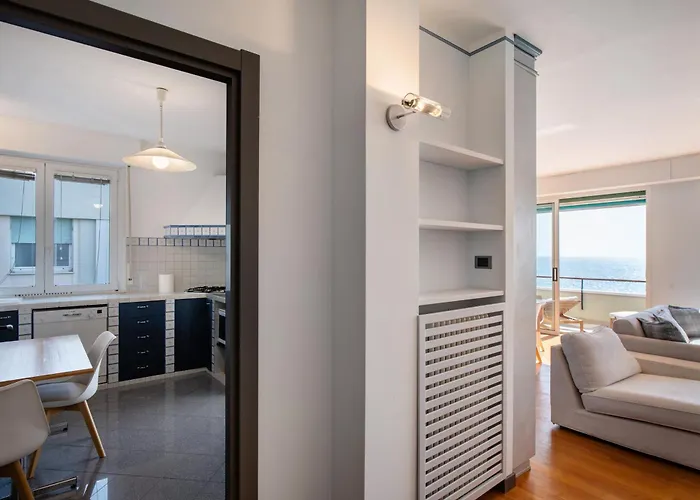 Апартаменты Sea Side Sanremo Vista Mare